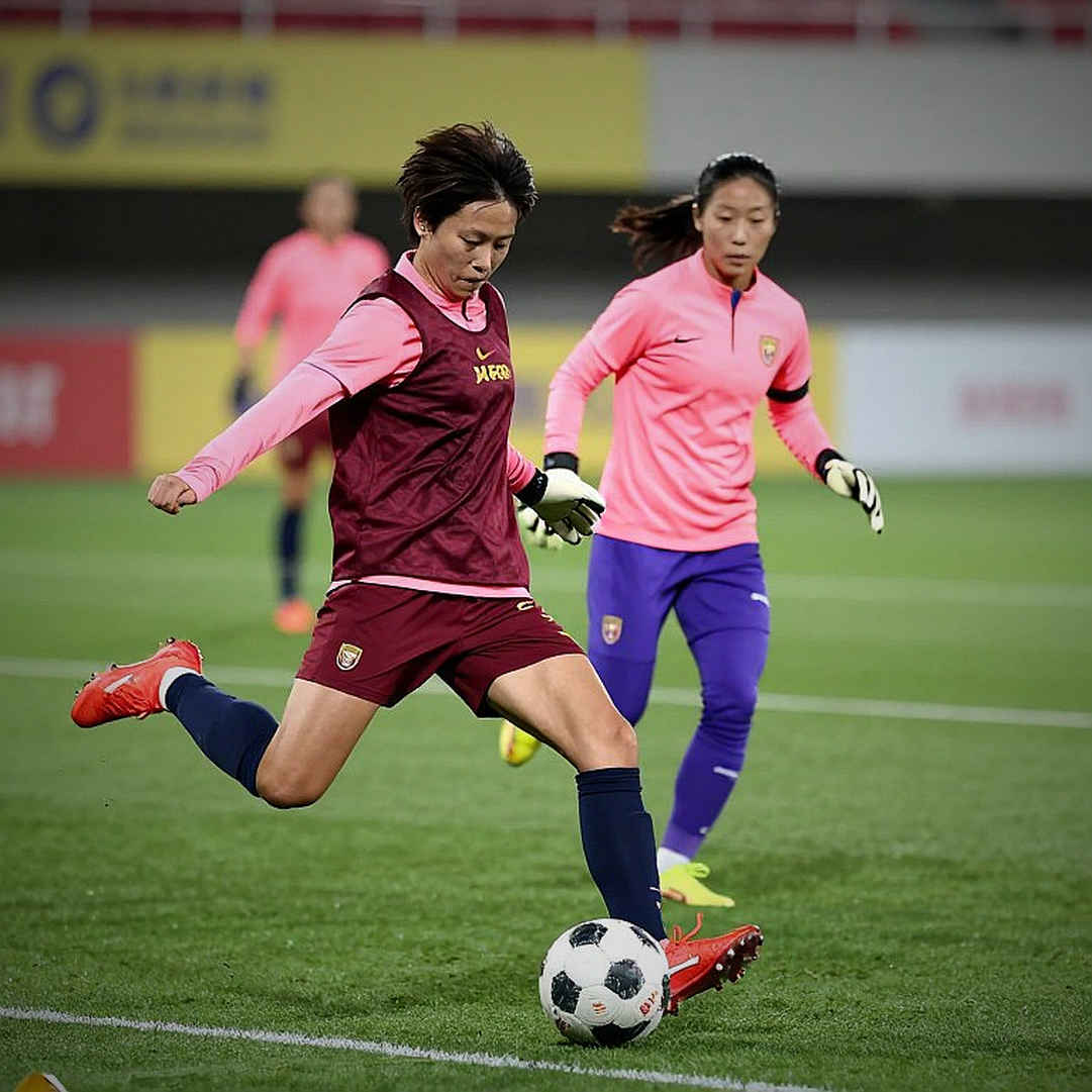 Michael Olise, cú hat-trick 7-0 và những ranh giới mà bảng tỉ số không phơi bày