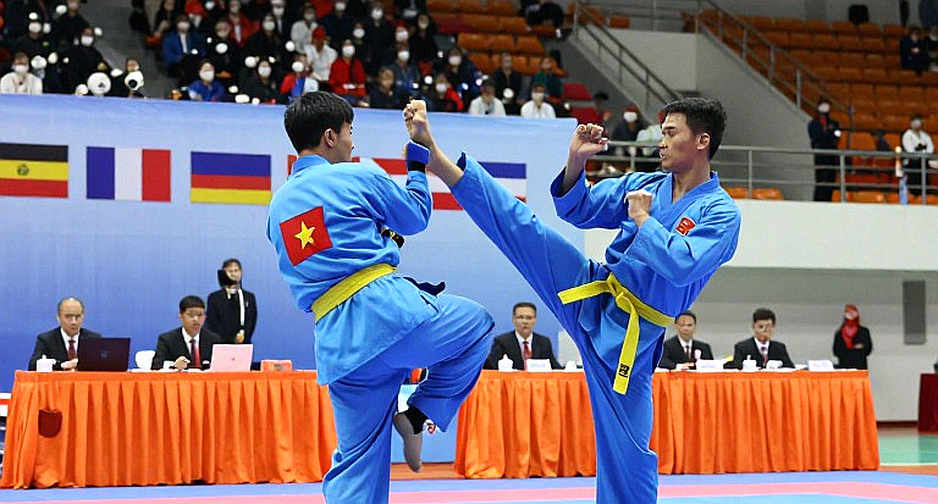 Vết nứt dưới lớp sơn: Hồ sơ y học vạch trần cái giá vàng tại Giải võ cổ truyền toàn quốc 2026 Vết nứt dưới lớp sơn: Hồ sơ y học vạch trần cái giá vàng tại Giải võ cổ truyền toàn quốc 2026